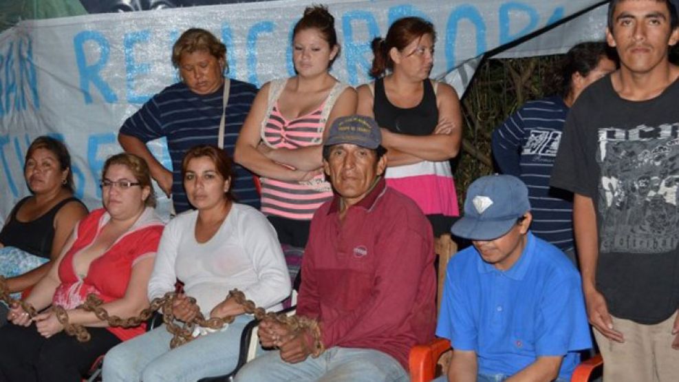 El intendente justificó los despidos por la "muy grave" situación financiera del municipio.
