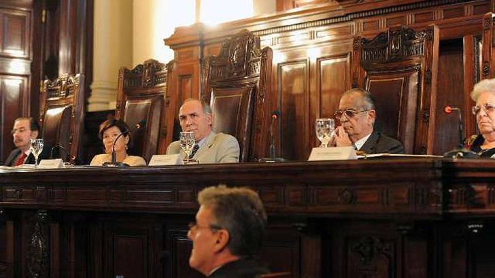 Otra vez, la Corte Suprema deberá intervenir en el reclamo por la publicidad oficial.