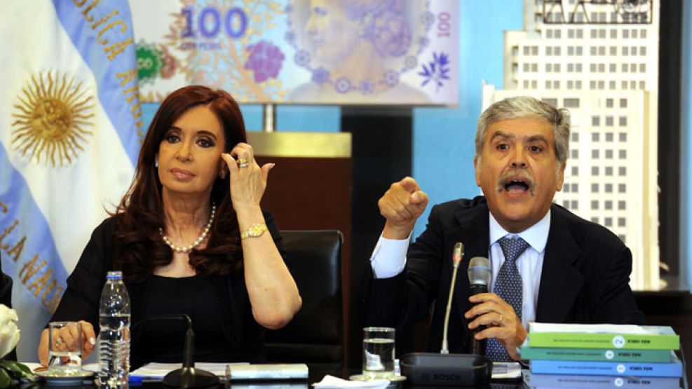 Cristina estuvo acompañada de ministros.