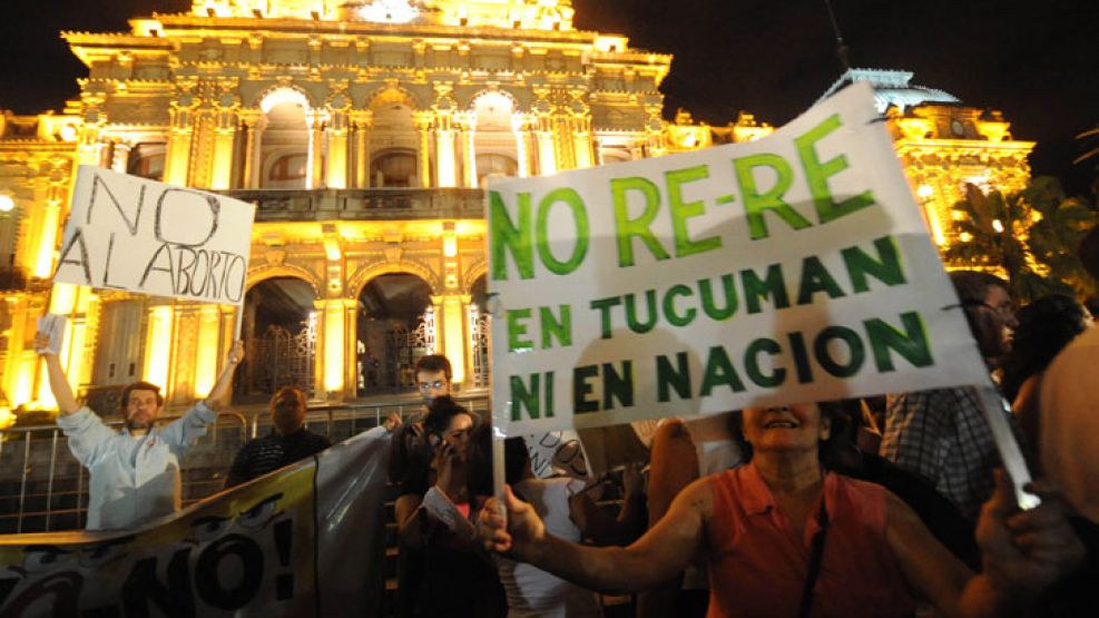 Ejemplo de las manifestaciones en el interior: Tucumán.