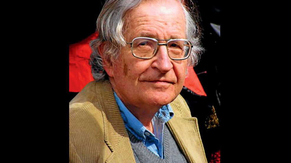Noam Chomsky, filósofo estadounidense: "La campaña se olvidó de dos temas cruciales: el desastre ambiental y la guerra nuclear"