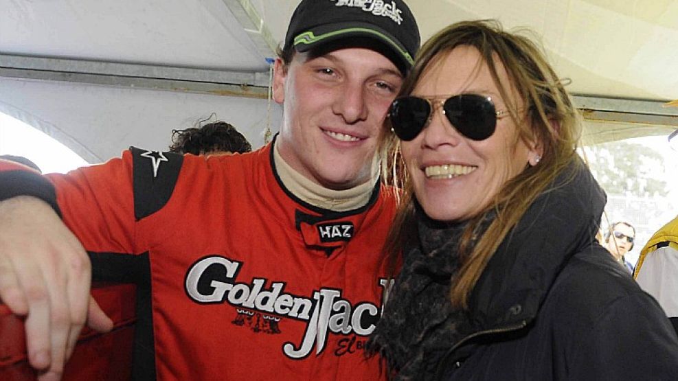 Guido y su mamá, antes de la carrera de Paraná