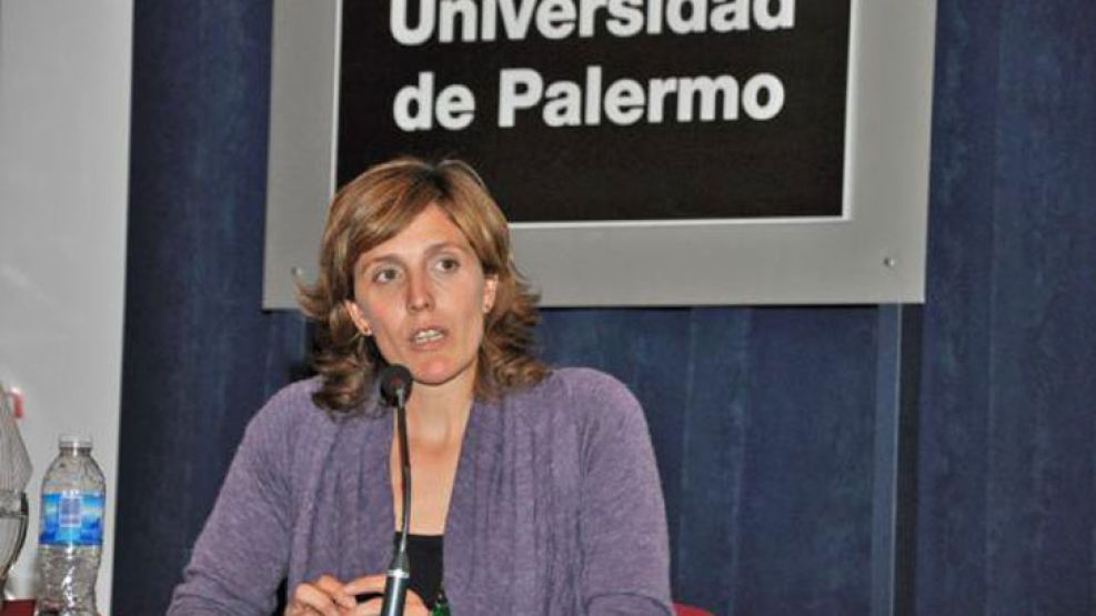 En los últimos años, Cynthia Ottaviano trabajana en Tiempo Argentino y Radio Nacional. También acudía a 6,7,8 con frecuencia. 