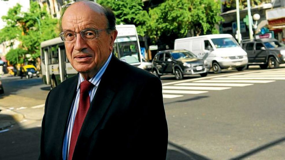 Profesor. Vukan Vuchic apuesta a la mejora del subte porteño.