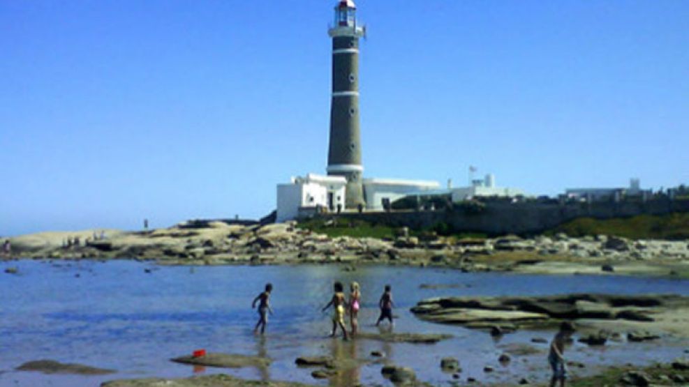 Uruguay, cada vez más lejos 