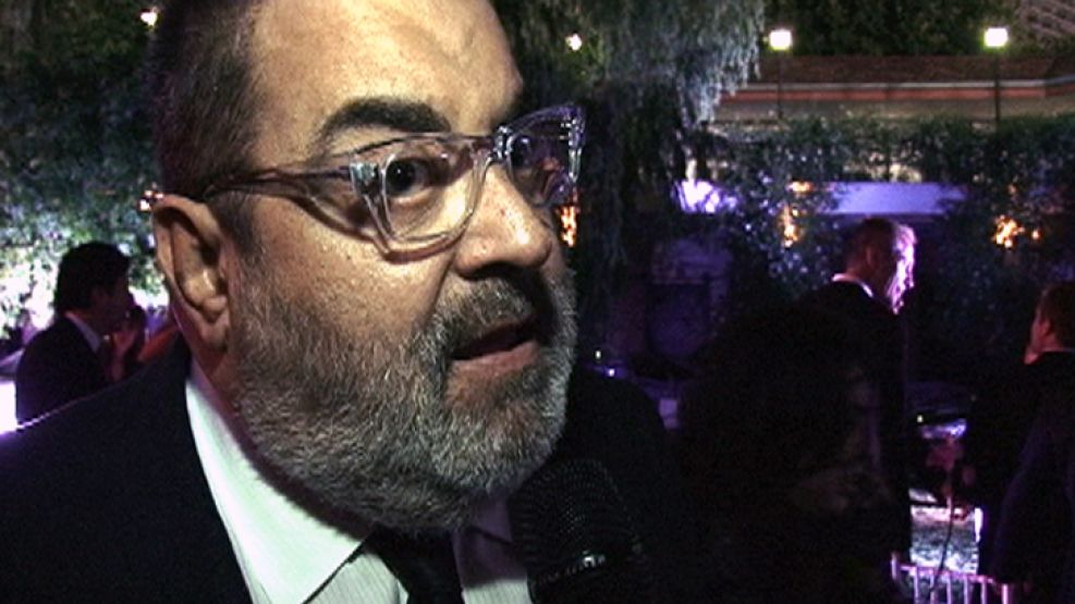 Jorge Lanata habló con Perfil.com durante la gala aniversario de la revista Caras.