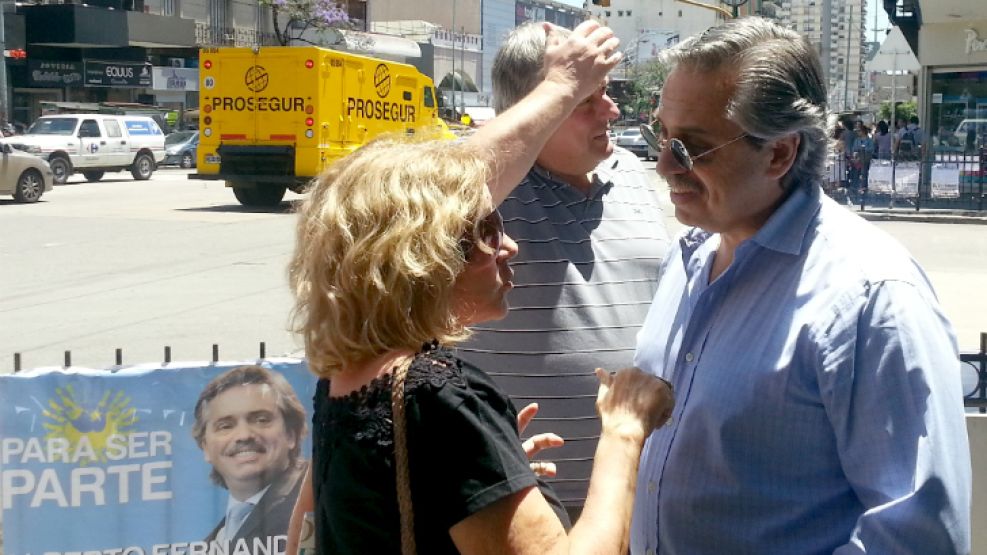 El exjefe de Gabinete de Néstor y CFK, ayer en Palermo y Belgrano.