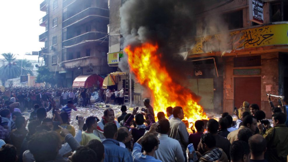 Miles de simpatizantes y detractores del presidente Mohammed Morsi se enfrentaron en los últimos días.