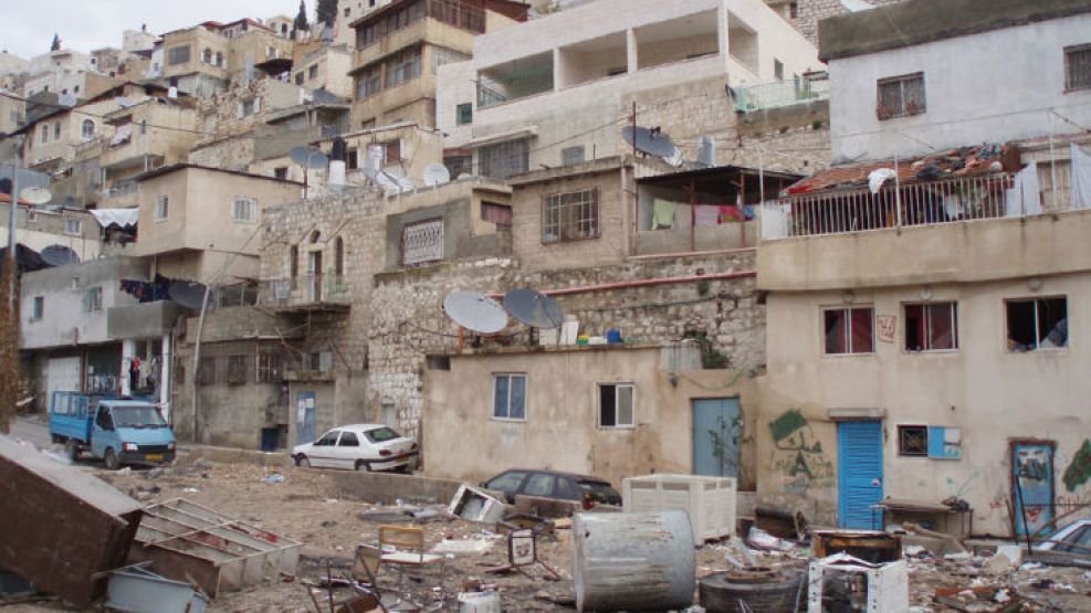 Barriada en Jerusalén palestino. La parte palestina es la más pobre, frente a la islaelí más próspera y llena de lugares culturales.
