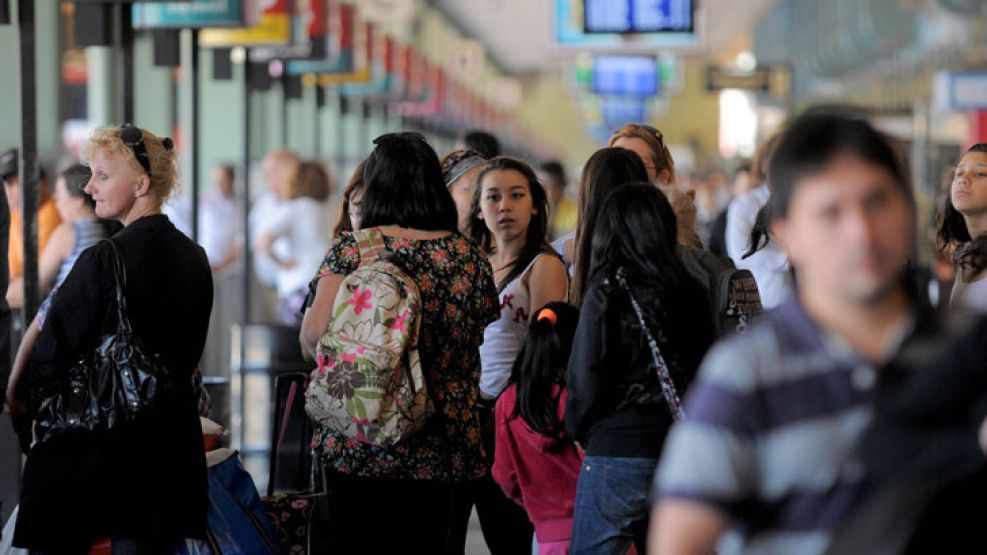 El movimiento en la Terminal de Ómnibus de Retiro el último sábado. 