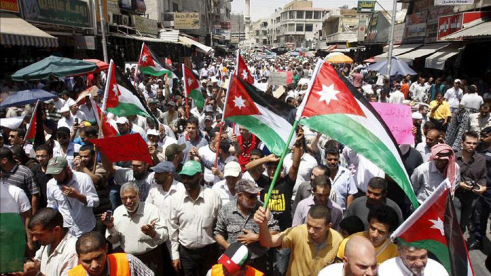 Hasta ahora, El régimen jordano había logrado sortear con cierto éxito la ola de revueltas en el mundo árabe.