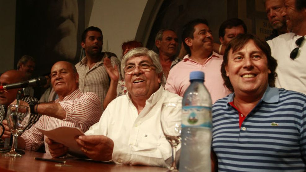 Los líderes gremiales dieron una conferencia conjunta y criticaron al Gobierno en medio de los saqueos.