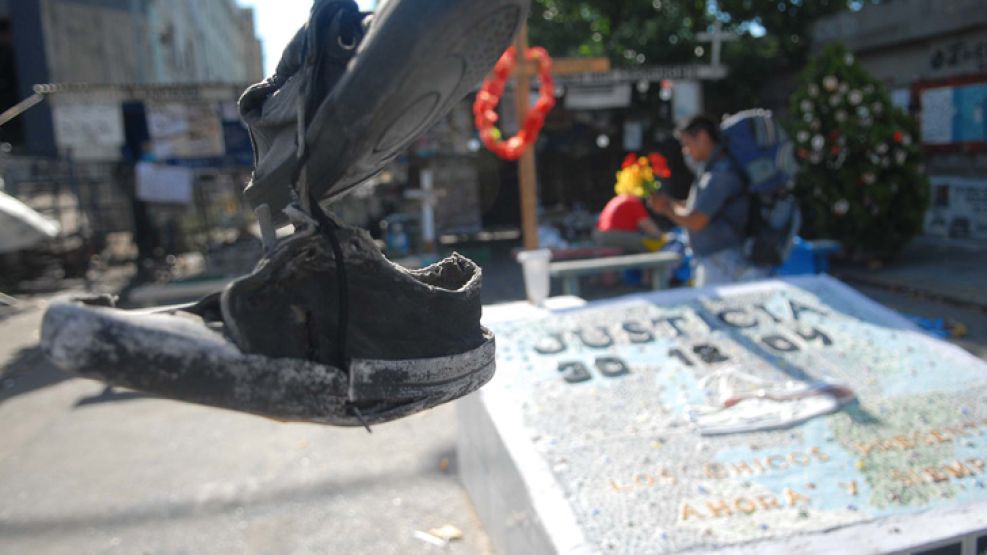 A 8 años de la tragedia de Cromañón, los familiares realizan un homenaje a las víctimas.