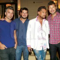 Tinelli, con su primo y su clon