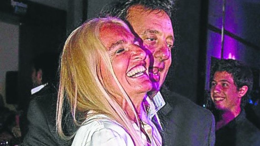 La ex de Jorge Rial, Silvia Dauro, se mostró feliz en Punta del Este.