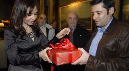 Mantiene una excelente relación con la presidenta Cristina Fernández de Kirchner.