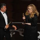 Adele recibe un Oscar