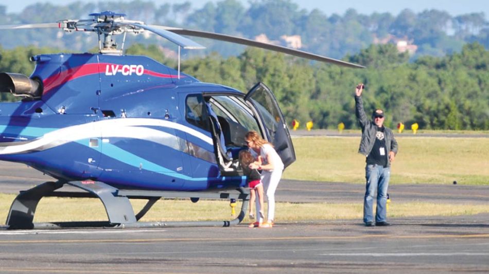 Veronica Lozano en helicoptero