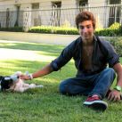 Eloy Rivera con su perrito