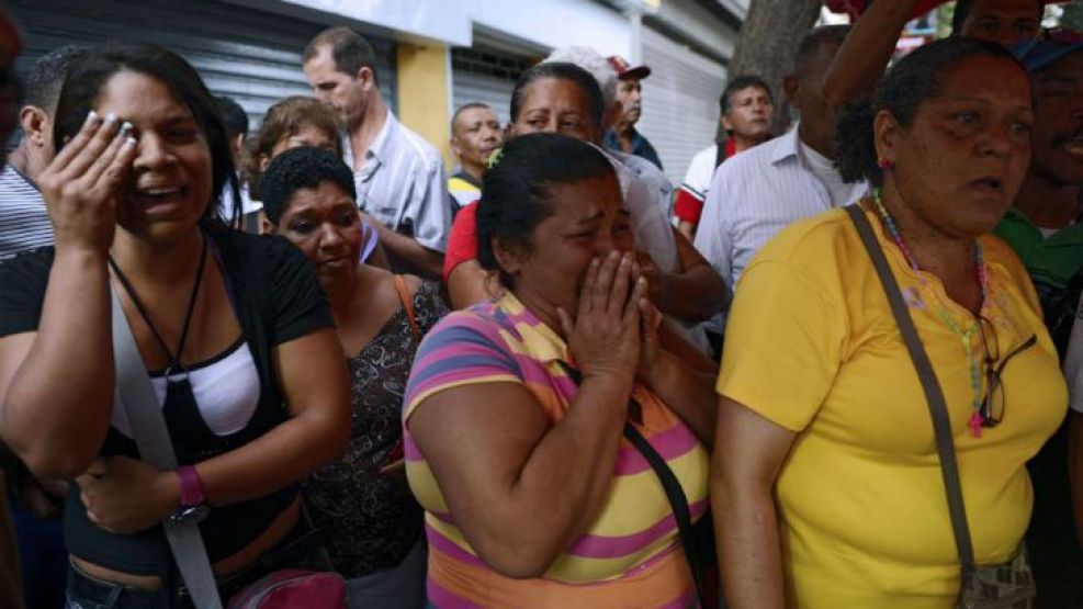 Los venezolanos lloran a su líder