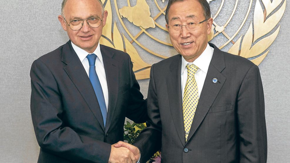 Reclamo. Timerman con Ban Ki Moon, titular de la ONU.