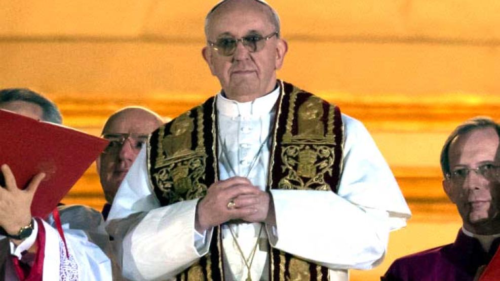 El papa Francisco, el día de su asunción, hace un mes. 