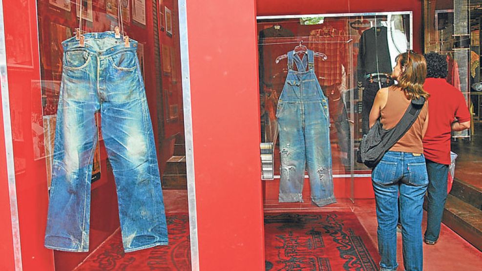 Shoppings afuera. Los productos 'premium' permitirán solventar a NYP, la marca de precios populares en supermercados.