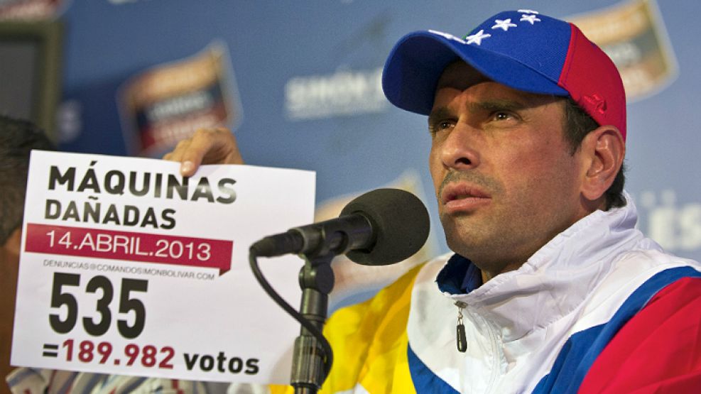 Capriles, quien denunció fraude en las elecciones, se mostró molesto con la injerencia argentina.