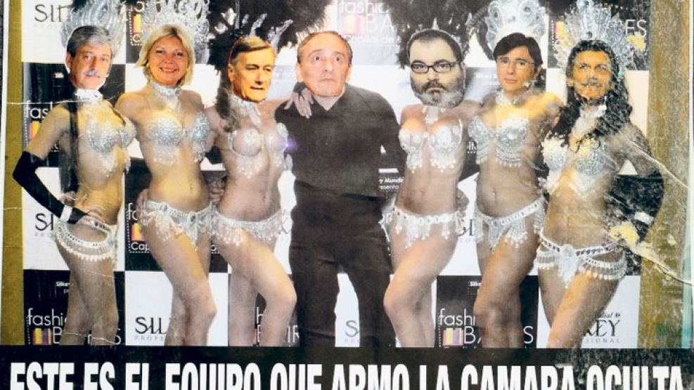 Carteles: Buzzi, Carrió, Binner, Magnetto, Lanata, Fontevecchia y Macri. Y la tapa anti-Lanata de Paparazzi.