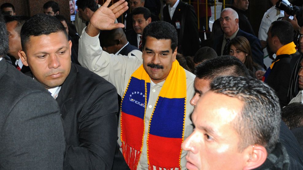 Nicolás Maduro a su llegada este martes a Montevideo, Uruguay.