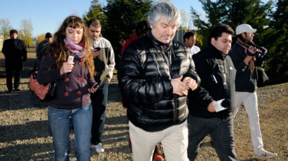 El empresario santacruceño volvió a abrir las puertas de su chacra y su casa, en Río Gallegos. 