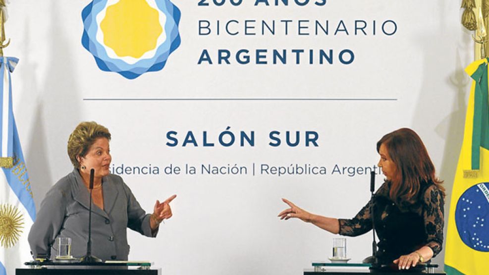 Lazos. Dilma y Cristina en el último encuentro en Buenos Aires.