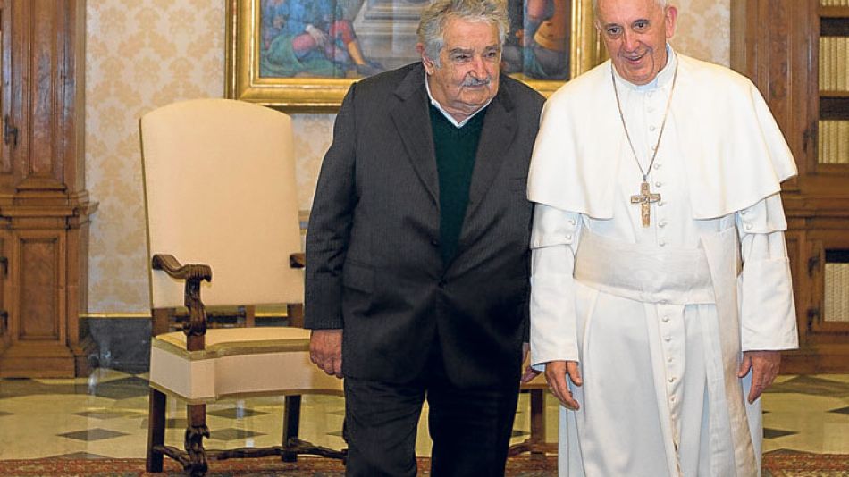 Ayer. Mujica y Francisco, al terminar la reunión de 45 minutos.
