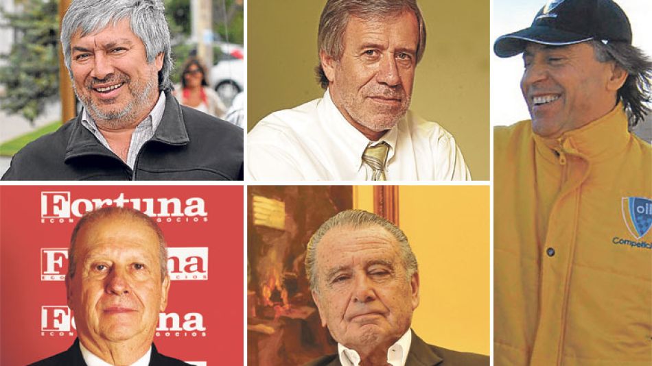 Lázaro Baez, Gerardo Ferreira, Enrique Pescarmona y Eduardo Eurnekian. Afuera, Cristóbal López.