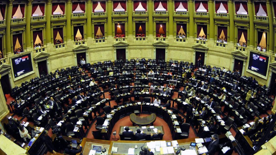 La Cámara de Diputados podría tratar el proyecto que espera en comisión.
