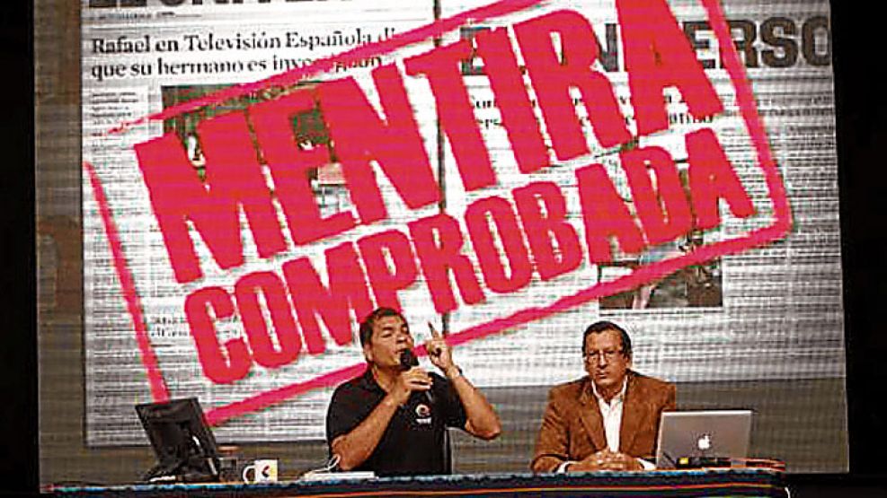 Enfrentados. Correa tiene una gestión marcada por los choques con la prensa independiente.