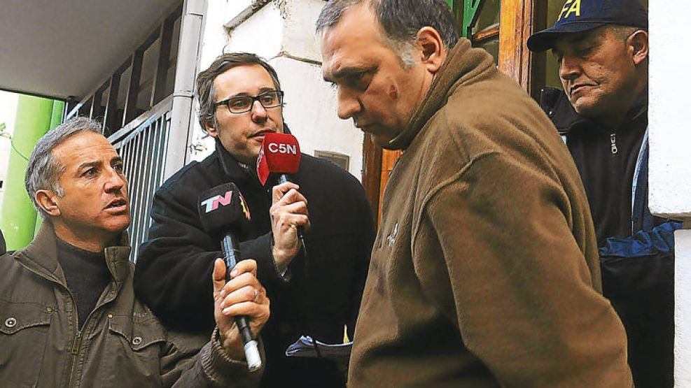 Detenido. El encargado del edificio de la calle Ravignani, el 15 de junio pasado, al salir de fiscalía.