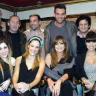 El elenco de la comedia "Ud puede ser un asesino" festejó junto a su productor Aldo Funes el exito de su gira teatral.