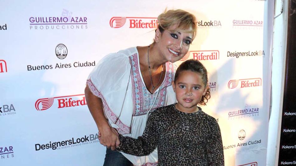 Andrea Ghidone con su hija