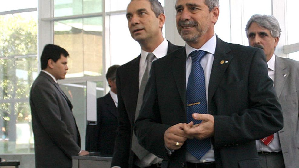 El ministro de Justicia Julio Alak y Jaime (2008).