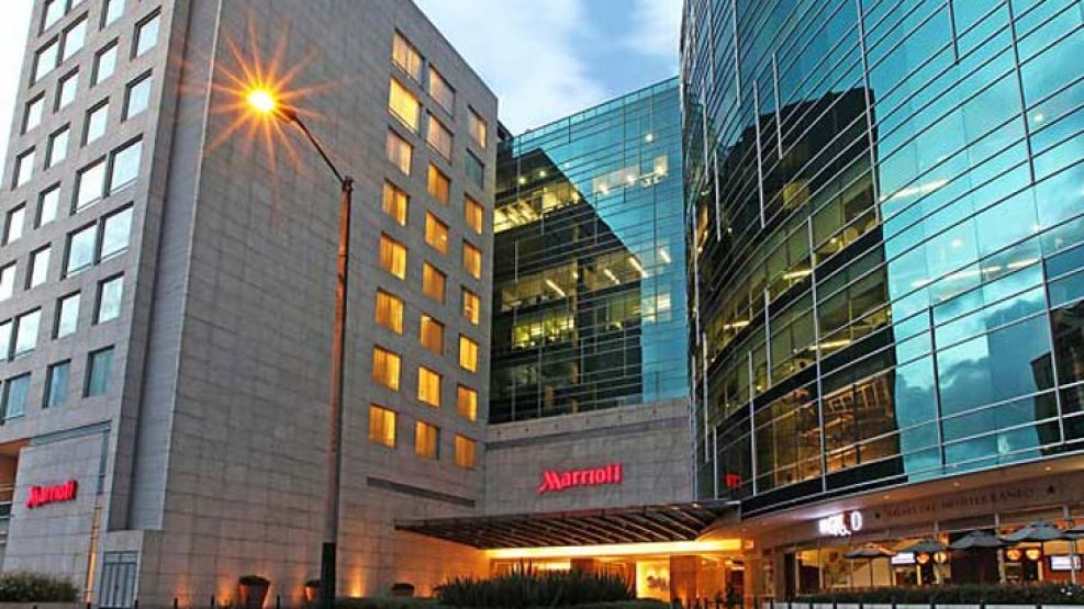 El JW Marriott de Bogotá es el hotel elegido por la comitiva presidencial para hospedarse en su visita a Colombia.