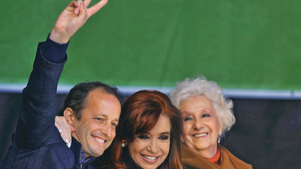 La Presidenta y Martín Insaurralde, ayer en un acto.