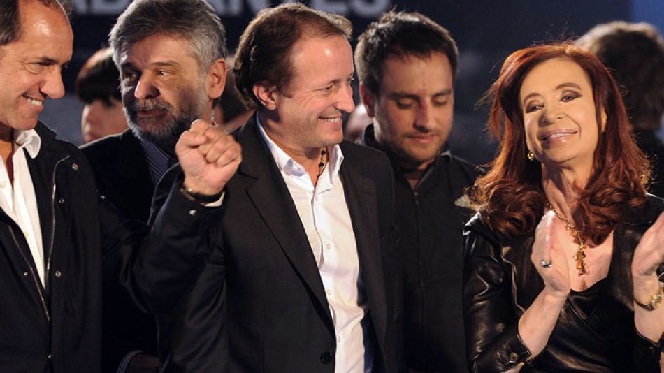 La Presidenta inauguró una planta de AYSA en San Fernando junto a sus candidatos bonaerenses y porteños.