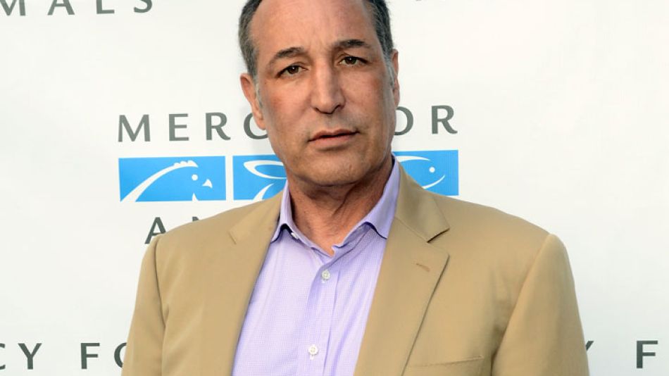 Sam Simon, a sus 58 años, fue diagnosticado con un cáncer de colon terminal.