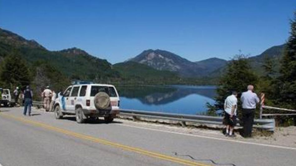 Un fiscal de San Martín de los Andes pidió investigar a una mujer para determinar si mató a su hijo discapacitado dejando caer su camioneta con el niño en su interior a un lago.