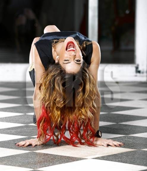 Martina Stoessel (5)