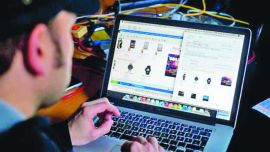 internet-1650039w645