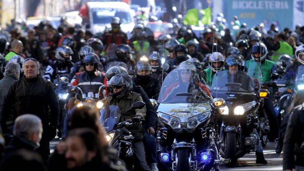Es una jornada solidaria organizada por motociclistas.