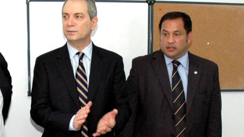 Hortel le presentó su "renuncia indeclinable" al ministro de Justicia, Julio Alak.
