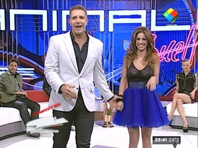 Gabriela Sari muy hot en Animales Sueltos (1)